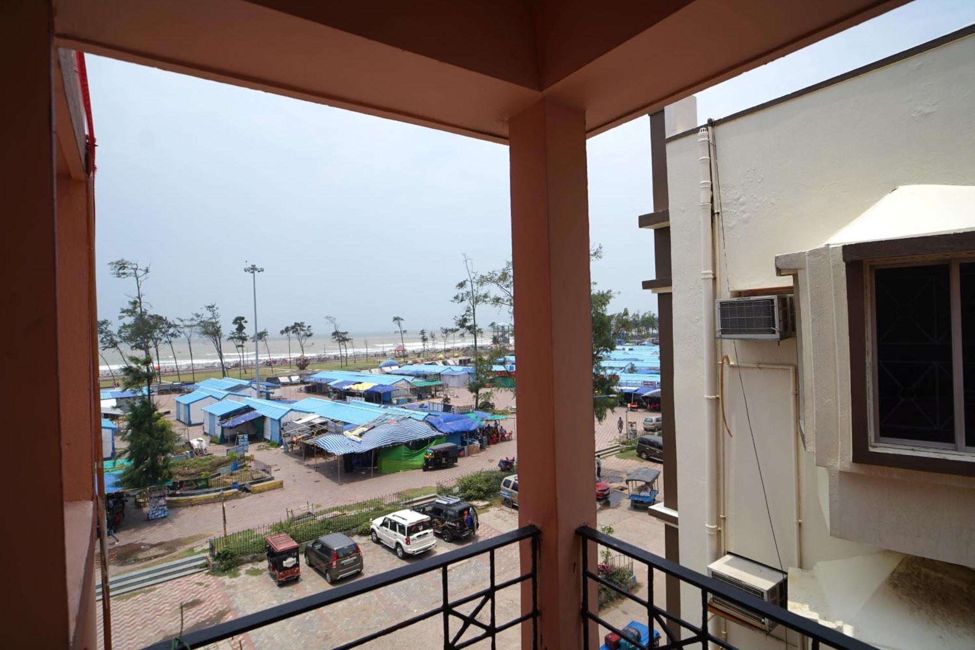 Royal Sea View !! Beach Front With Free Wifi !! Digha  Kültér fotó