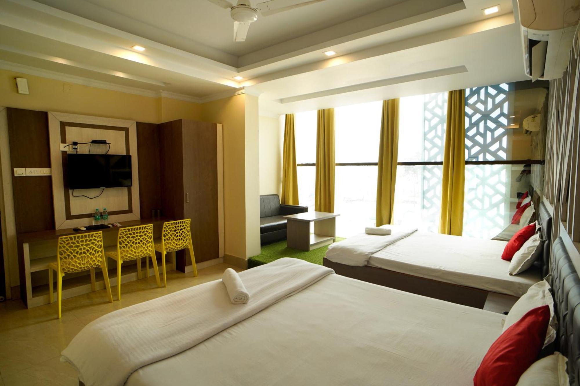 Royal Sea View !! Beach Front With Free Wifi !! Digha  Kültér fotó