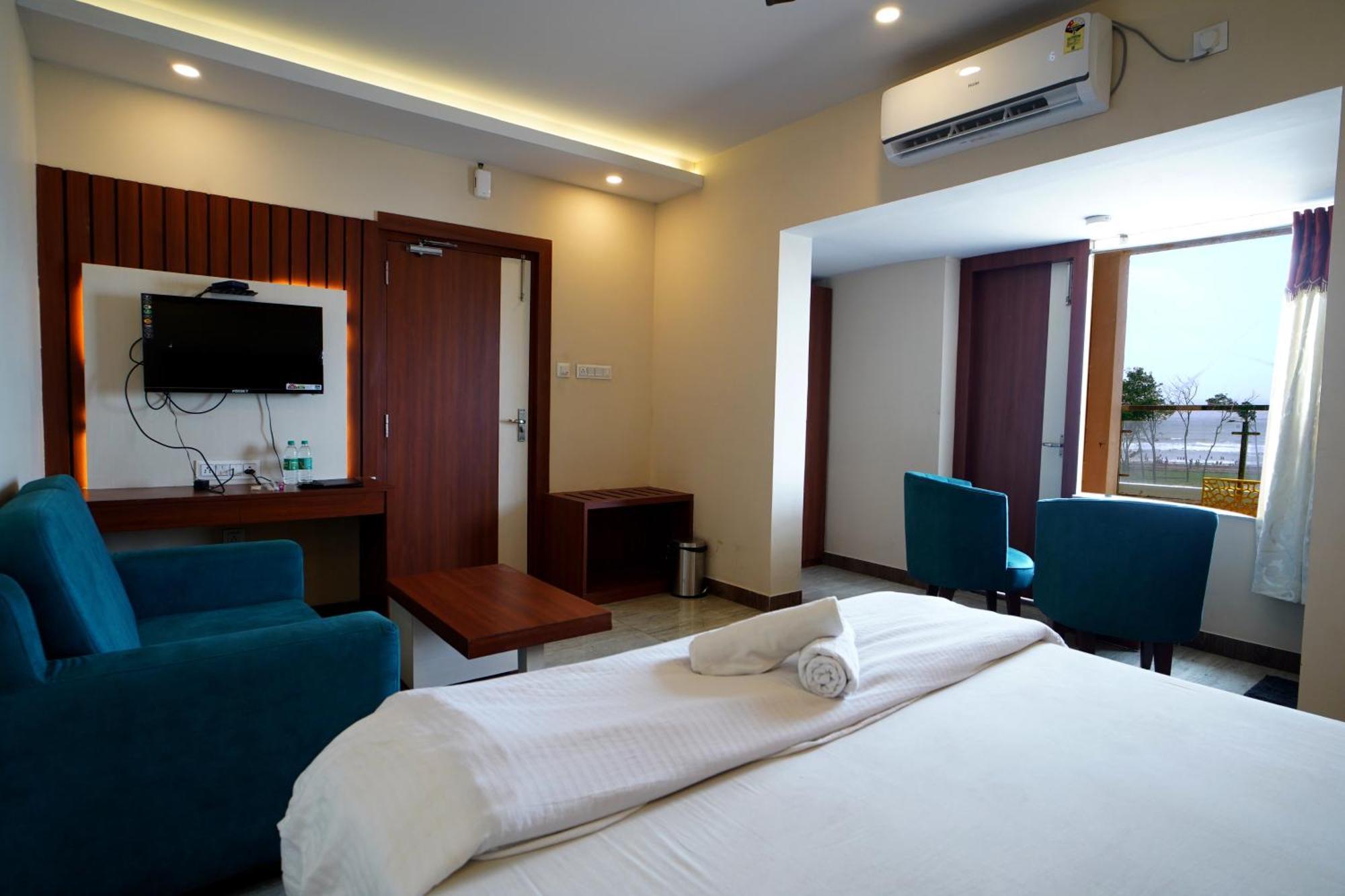 Royal Sea View !! Beach Front With Free Wifi !! Digha  Kültér fotó
