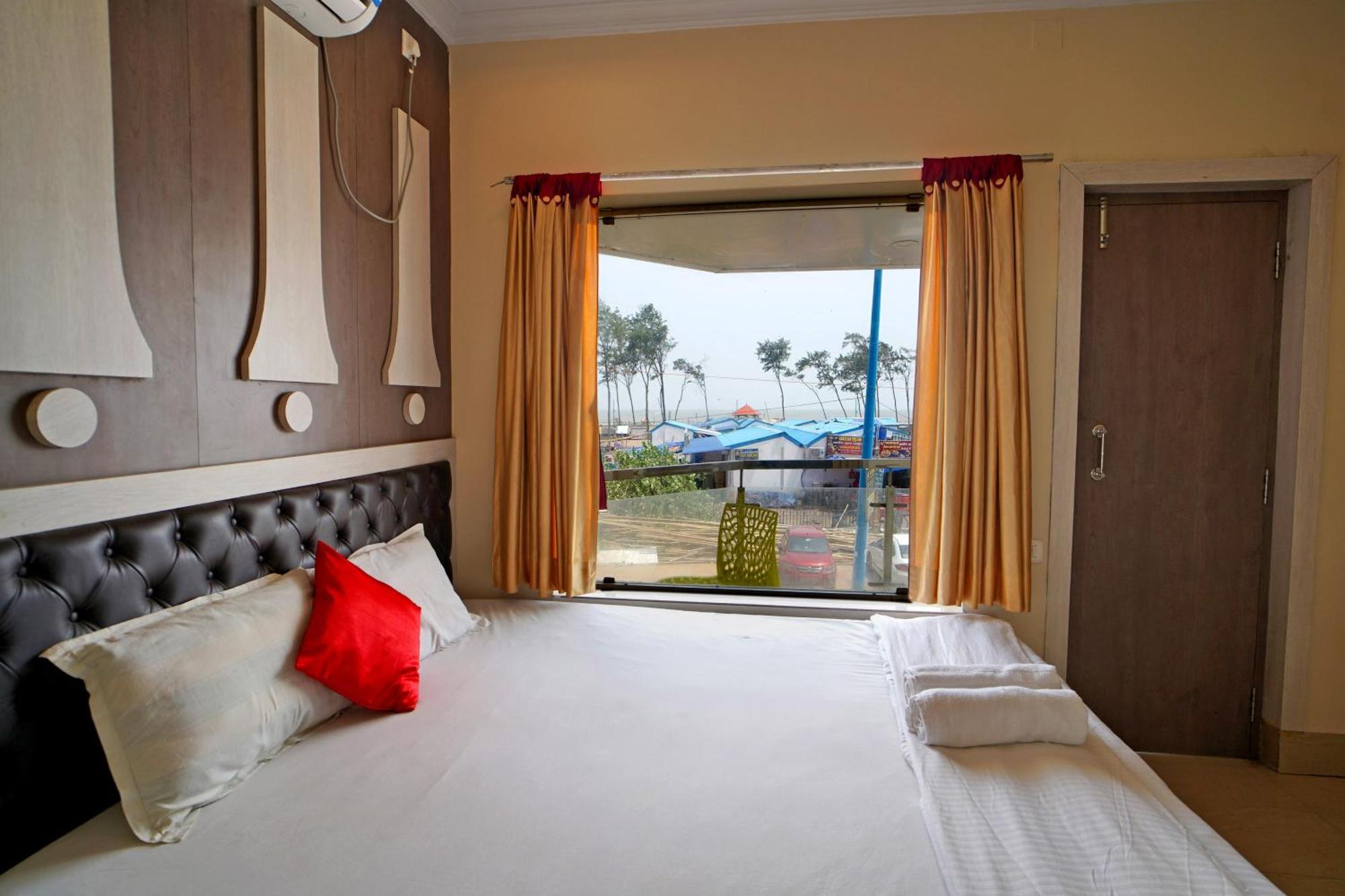 Royal Sea View !! Beach Front With Free Wifi !! Digha  Kültér fotó